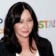 Shannen Doherty simplifies life amid cancer battle