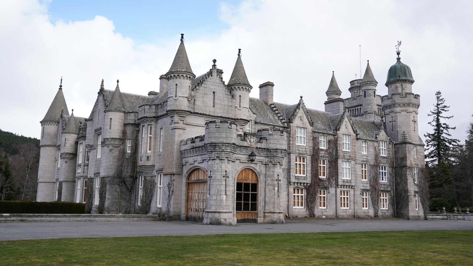King Charles opens Balmoral Castle to public for first time - but tickets aren't cheap | UK News