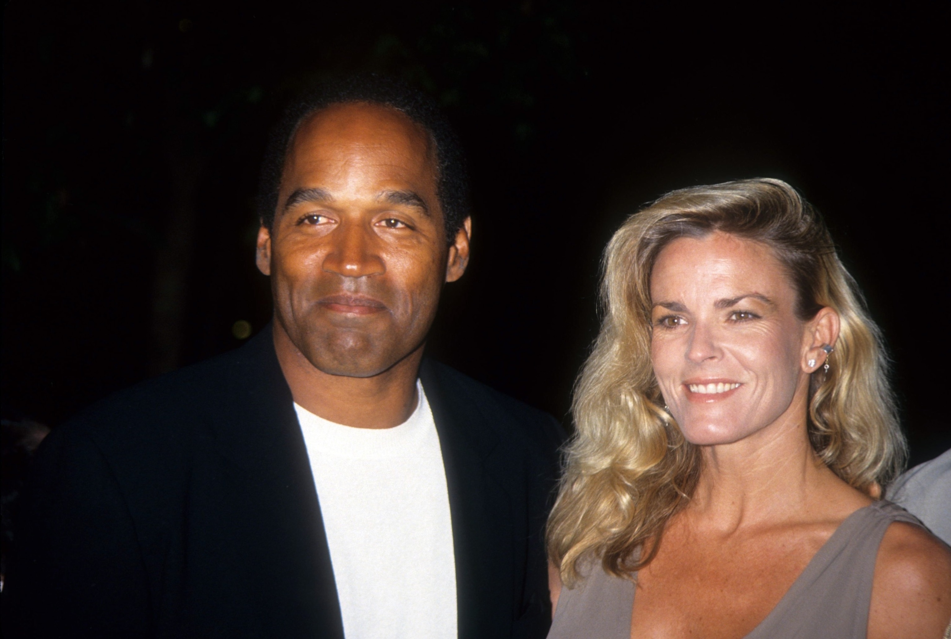 PHOTO: O.J. Simpson and Nicole Brown Simpson pose at the premiere of the 