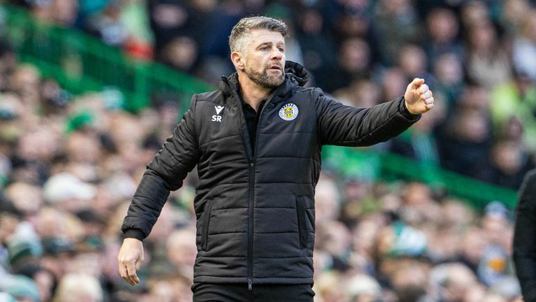 St Mirren manager Stephen Robinson 