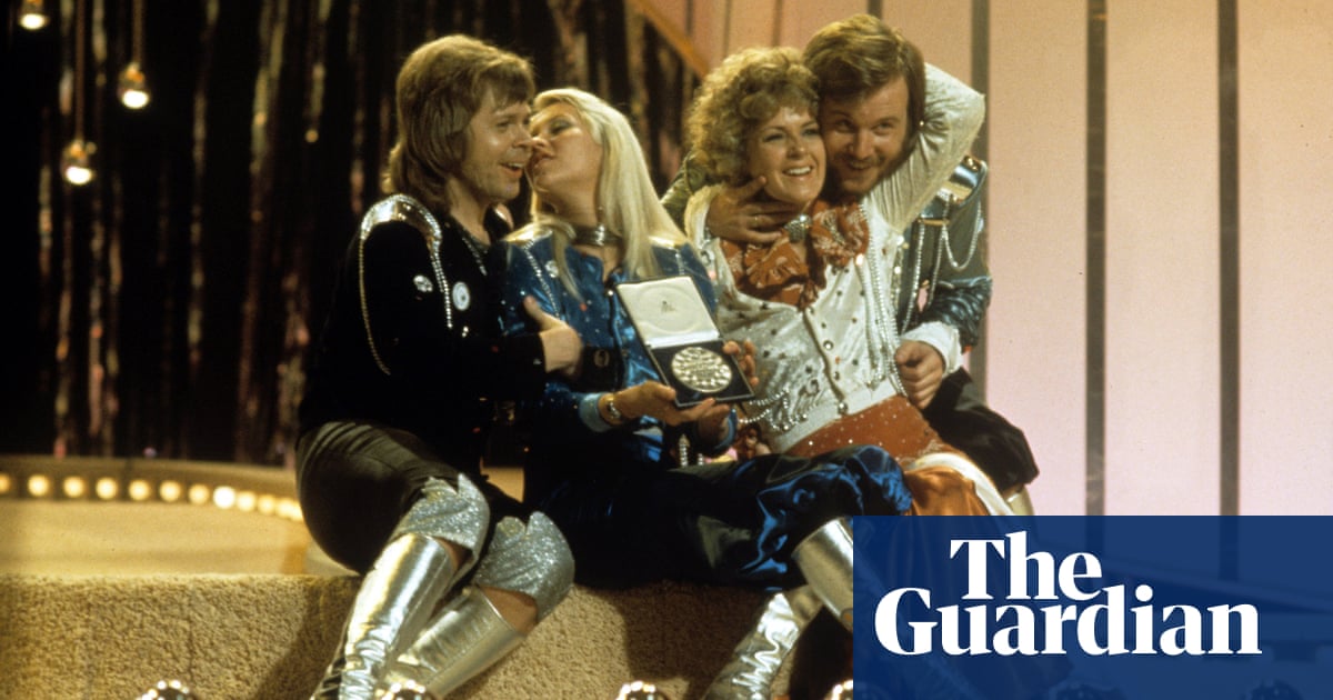 Abba, cabaret and smug marionettes: the 1974 Eurovision song contest reviewed! | Eurovision