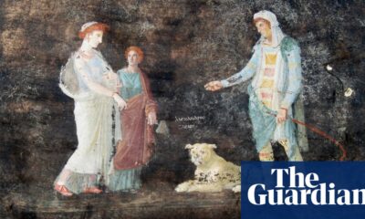 Banquet room with preserved frescoes unearthed among Pompeii ruins | Italy