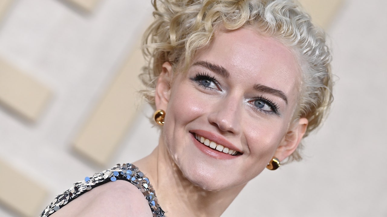 Julia Garner Boards MCU's ‘Fantastic Four’ as the Silver Surfer