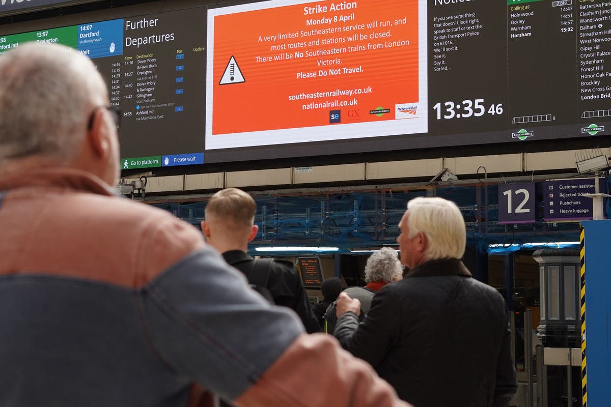 Train drivers strikes april: Third strike in four days leaves services at a standstill on busy routes