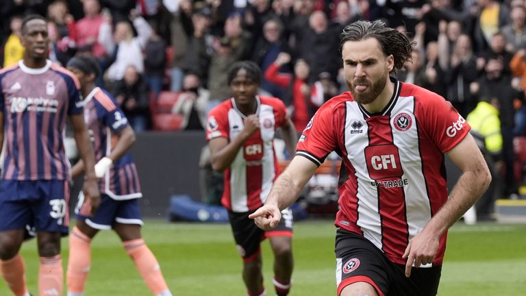 Sheffield United's Ben Brereton Diaz celebrates scoring against Nottingham Forest