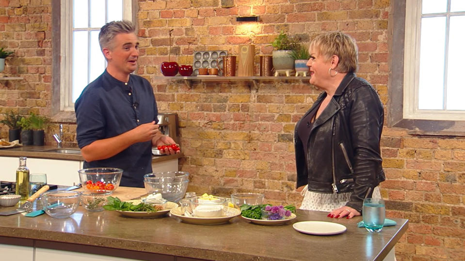 Donal Skehan was surprised to learn about Eddie Izzard's pilot licence on Saturday Kitchen. (BBC)