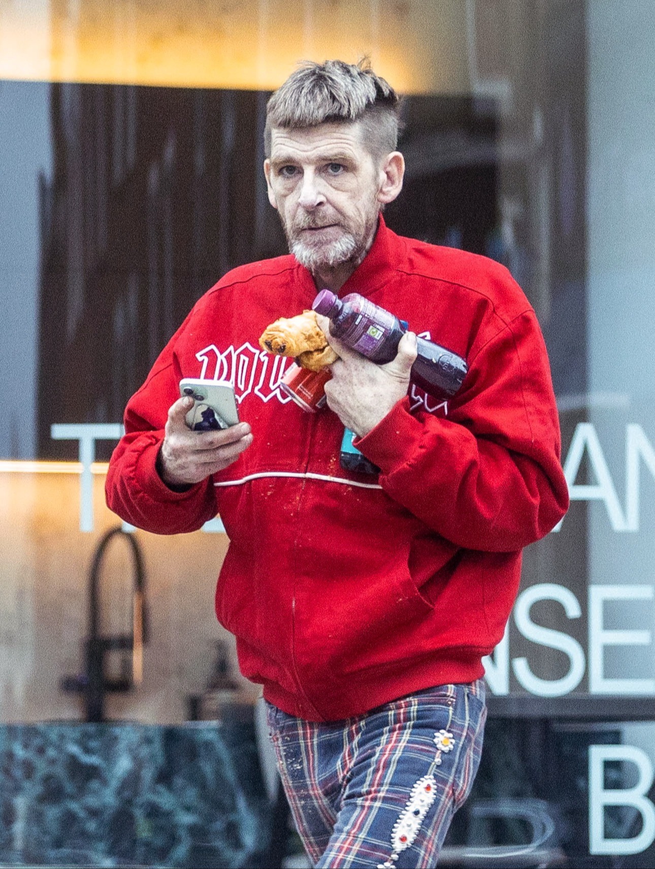 Paul grabbed some grub including pastries and soft drinks