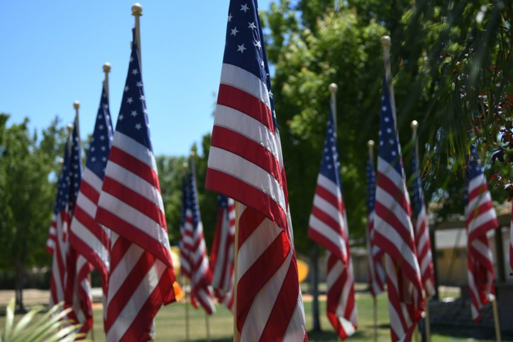 Memorial-Day-Flags-1024×684