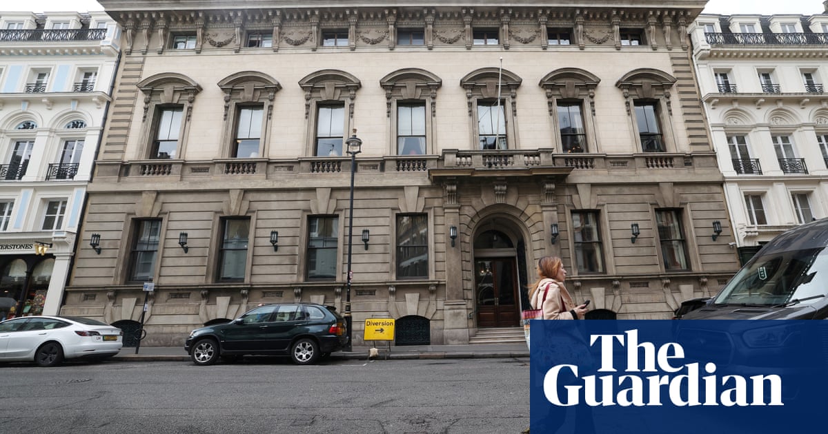 Garrick club chair says ‘exceptional lady members’ may be fast-tracked | Garrick Club