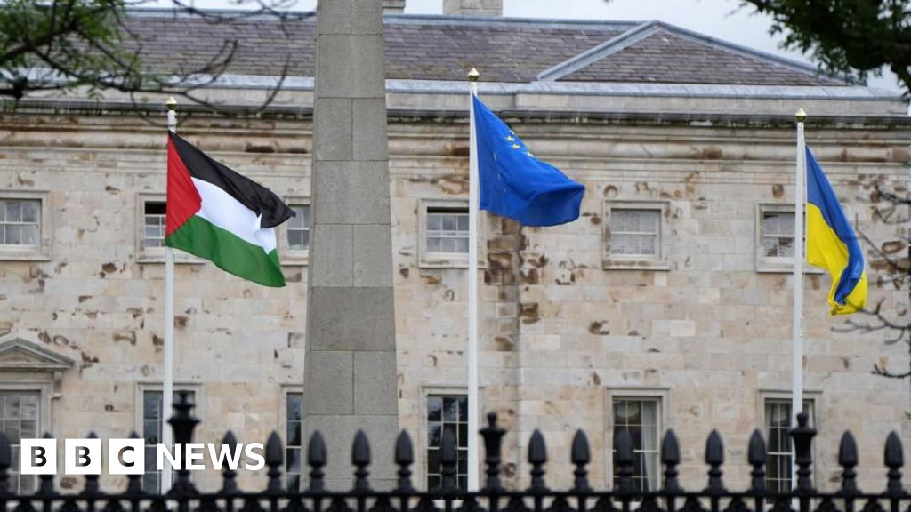 Gaza war: Spain, Ireland and Norway formally recognise Palestinian state