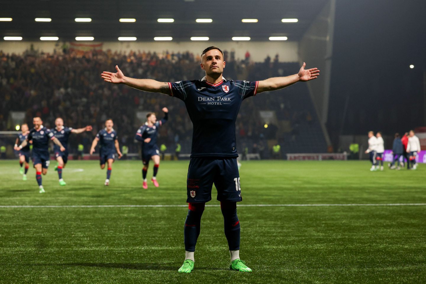 Raith Rovers reach Premiership play-off final after penalties drama