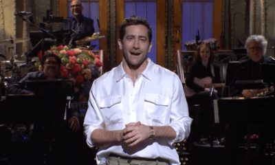 SNL: Jake Gyllenhaal Sings Boyz II Men Opening Monologue