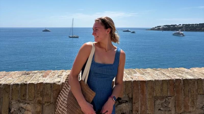 Bruins Abroad - Eliza Paisley in France