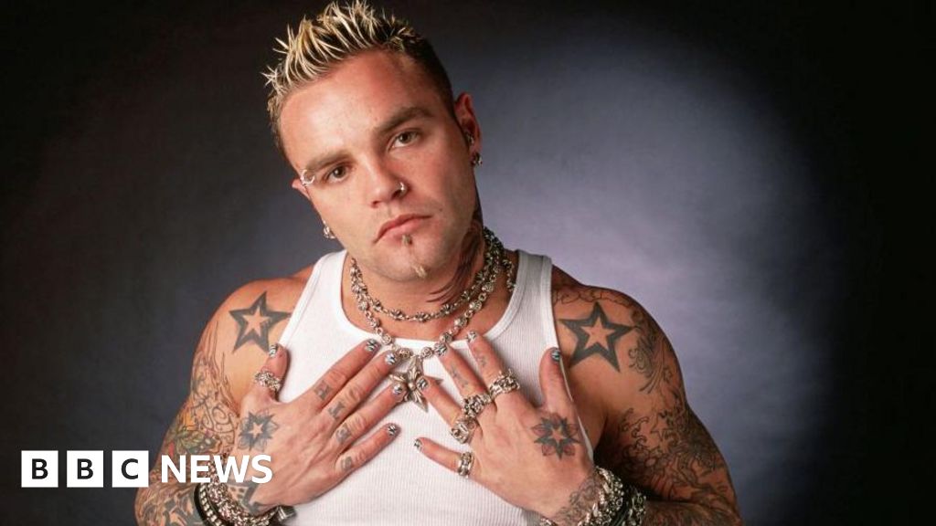 Butterfly singer Shifty Shellshock dies, aged 49