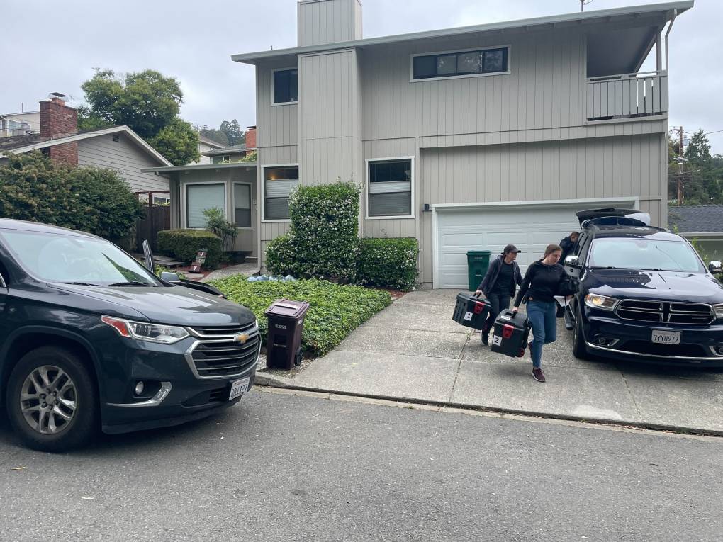 FBI Agents Raid Home of Oakland Mayor Sheng Thao