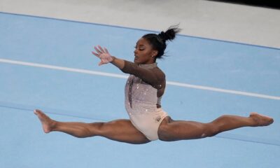 Simone Biles cruises to 9th national title