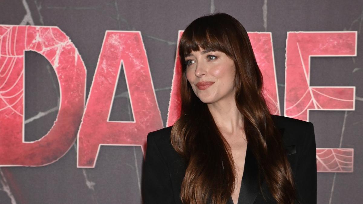 Dakota Johnson Stops Fans in Their Tracks With Her "Beautiful" All-White Ensemble