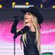 Shania Twain voice at Glastonbury: Country star’s Legends Slot draws complaints over ‘sound issues’