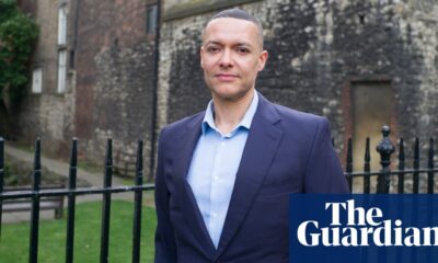 Anti-monarchy Labour MP has to retake oath after omitting part of it as protest | Clive Lewis