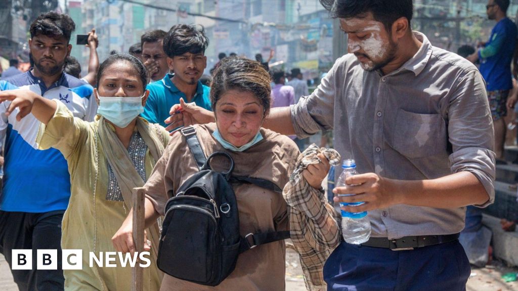 Bangladesh unrest: Government imposes curfew as protests continue