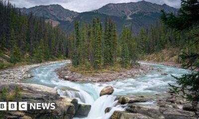 Jasper fire: Canadians mourn as jewel of the Rockies burns