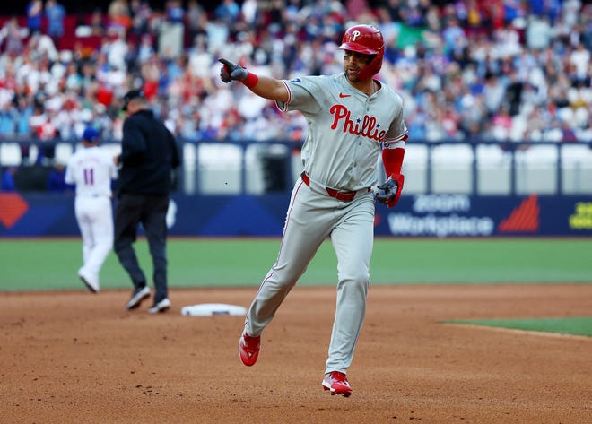 Baseball - Major League Baseball - New York Mets v Philadelphia Phillies - London Stadium, London, Britain - June 8, 2023 Philadelphia Phillies' Whit Merrifield celebrates hitting a home run Action Images via REUTERS/Matthew Childs