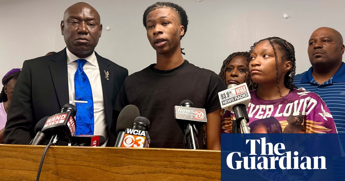 Sonya Massey killing: family accuse police of attempted cover-up | Illinois