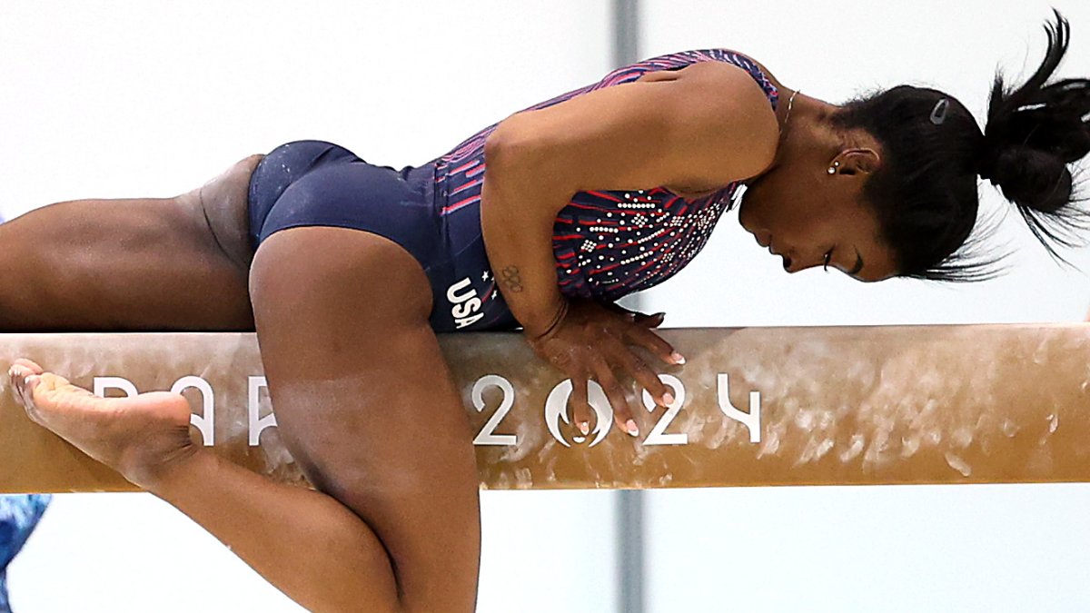 Why you won’t see Simone Biles at the 2024 Olympics Opening Ceremony – NBC Chicago