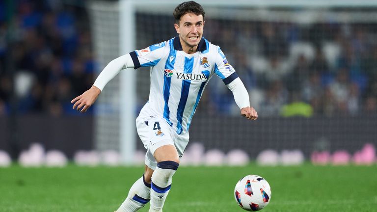 Martin Zubimendi in action for Real Sociedad.