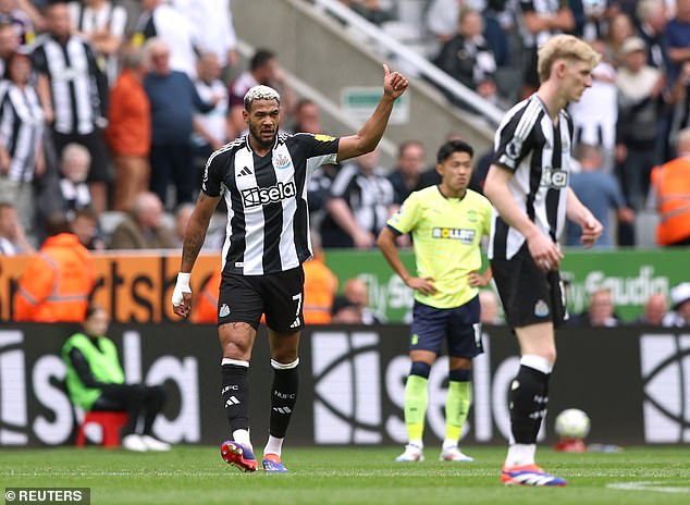 Despite the early setback, the Magpies managed to clinch an opening goal on the strroke of half time through Joelinton