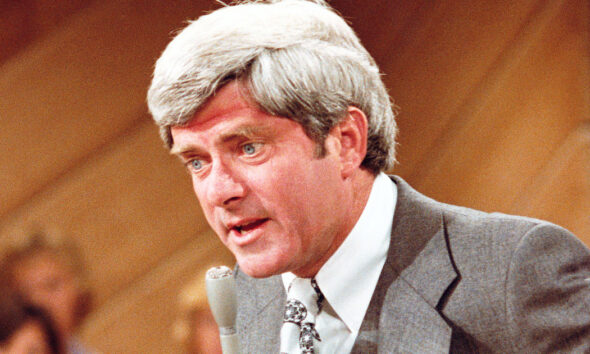 Phil Donahue Dies at Age 88