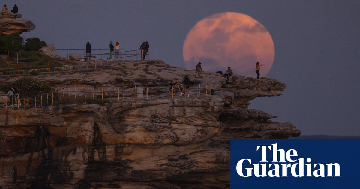 Rare blue supermoon to light up Monday night sky, leaving stargazers over the moon | The moon