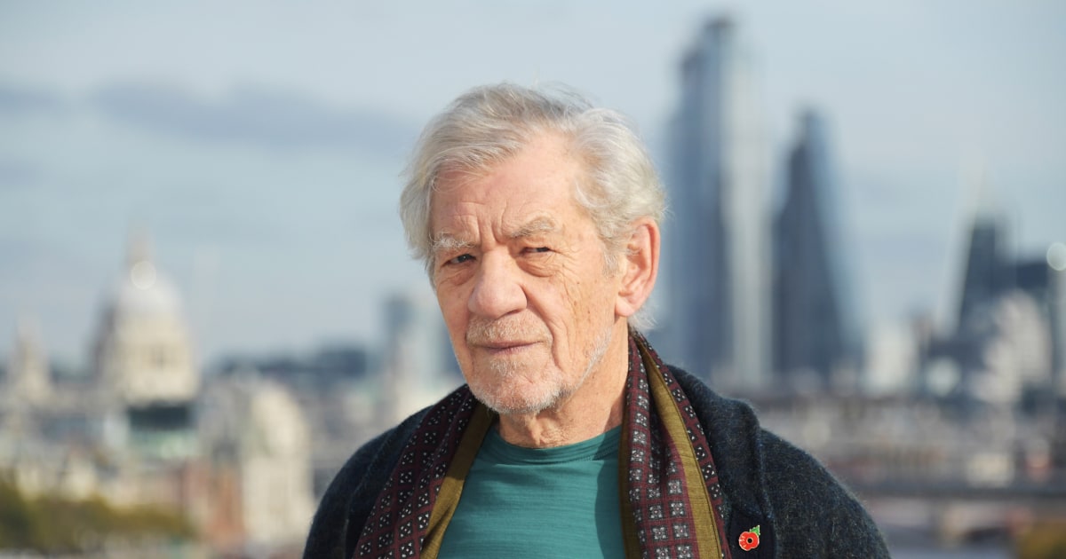 Ian McKellen credits padded suit for saving him in stage fall, says he's still suffering from 'agonizing pain'