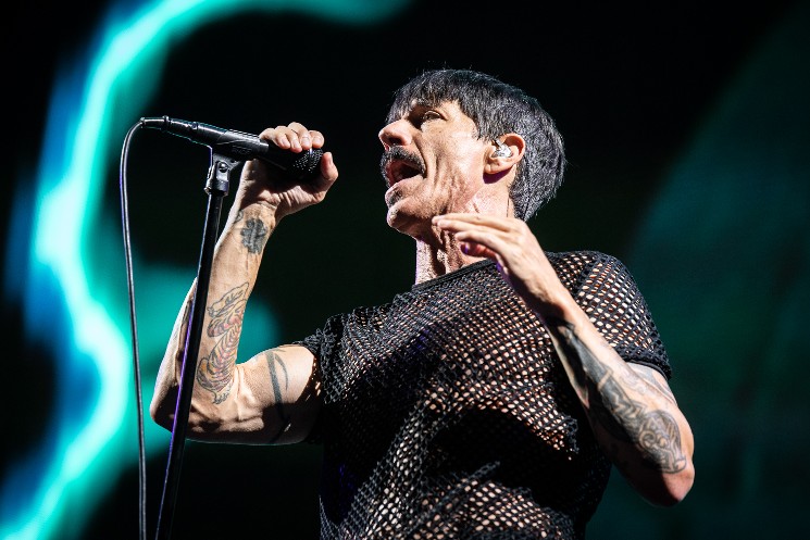 Anthony Kiedis Explains His Whole Deal with Los Angeles │ Exclaim!