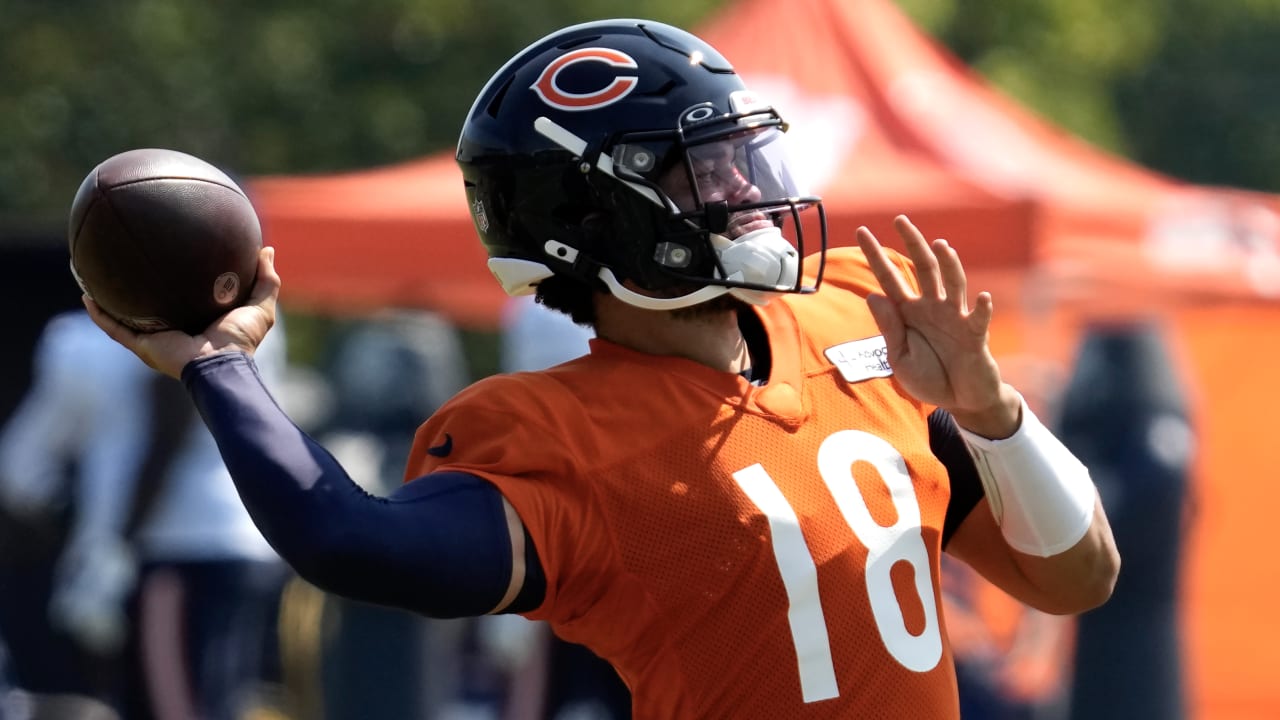 Bears HC Matt Eberflus sees Caleb Williams rising 'to the occasion' in camp