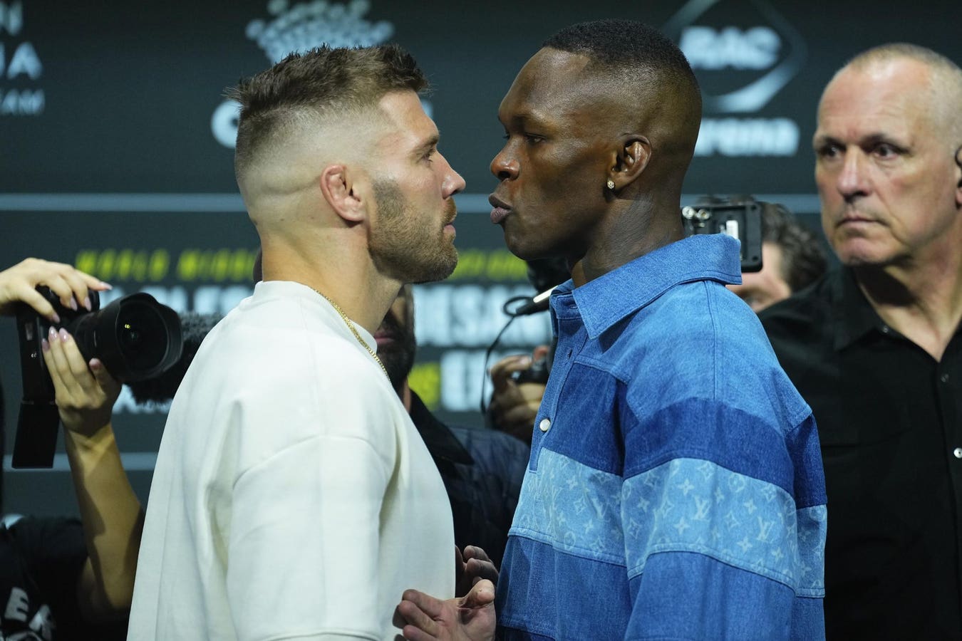 Du Plessis Vs. Adesanya—Odds, Lines, Prop Bets And Picks