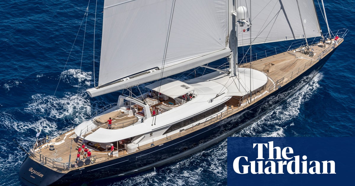 UK tech entrepreneur Mike Lynch among missing in Sicily yacht sinking | Italy