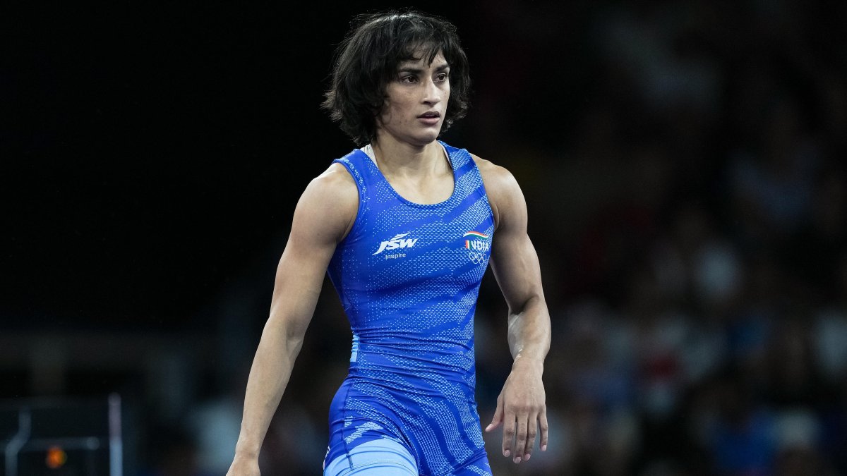 Vinesh Phogat disqualified from Olympic wrestling final – NBC10 Philadelphia