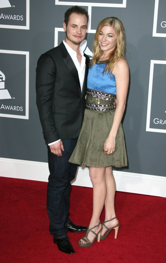 LeAnn Rimes and husband Dean Sheremet in 2009.