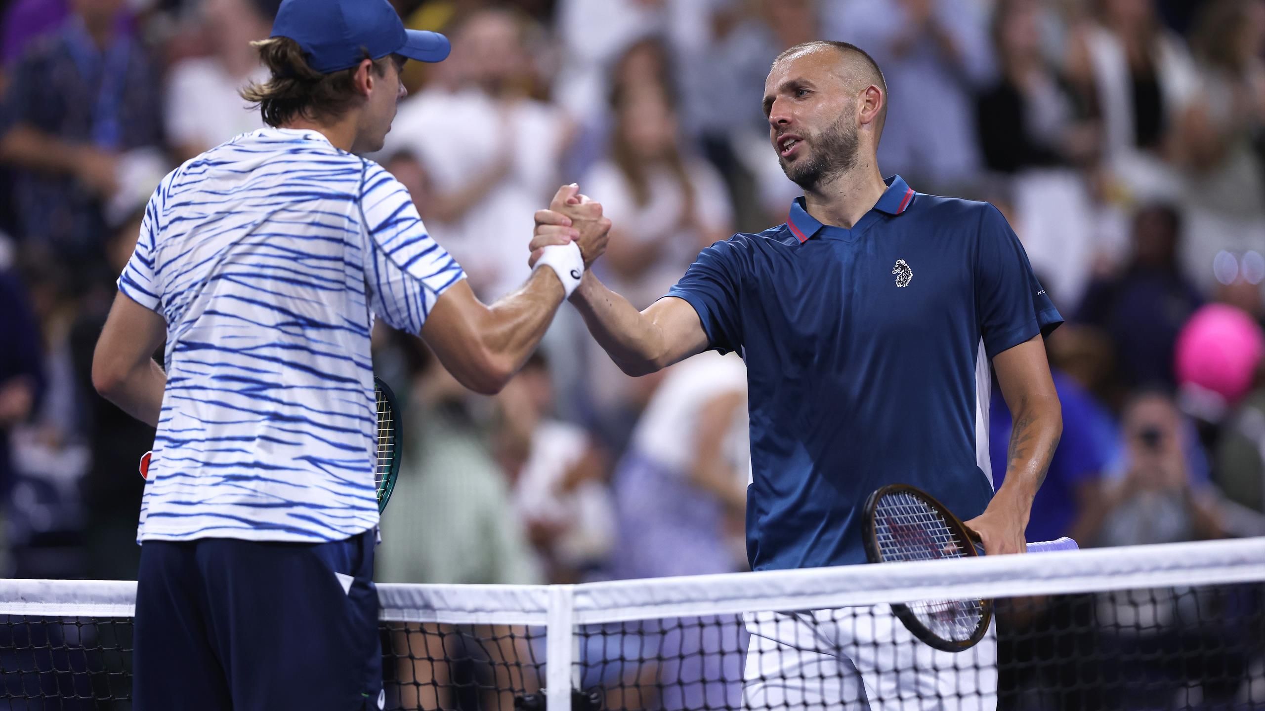 US Open: Dan Evans reflects on 'tough day' as he battles illness and hip problems in loss to Alex de Minaur