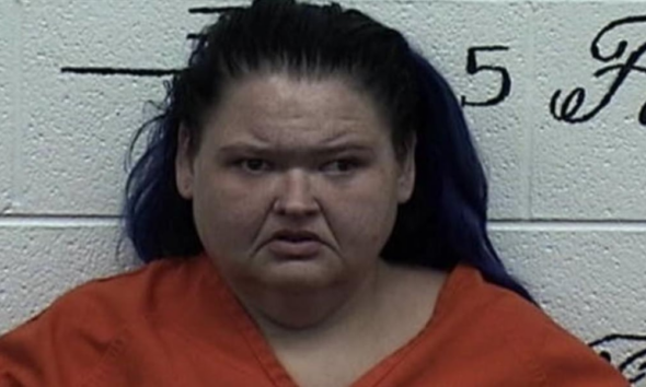 Amy Slaton Halterman of TLC’s ’1000-lb Sisters’ arrested for drug possession, child endangerment after camel bite, authorities say