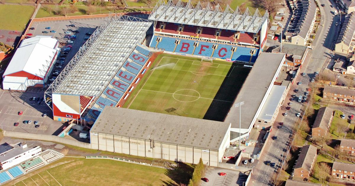 Burnley v Blackburn Rovers: Four arrested for racism and pyrotechnics