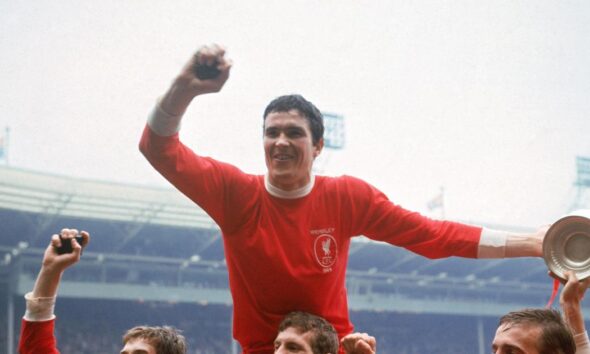 Journalists invited to ‘walk round’ the giant Ron Yeats – Liverpool’s colossus