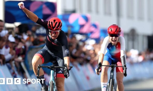 Paris 2024 Paralympics: Sarah Storey wins 19th gold in thrilling road race