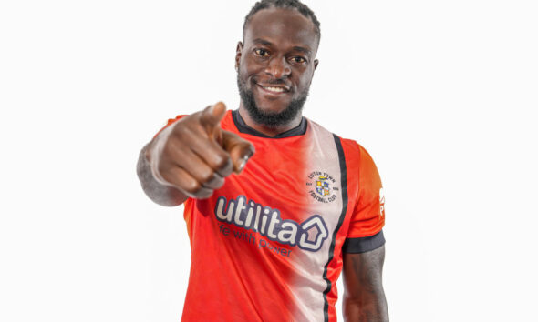 Victor Moses signs for the Hatters