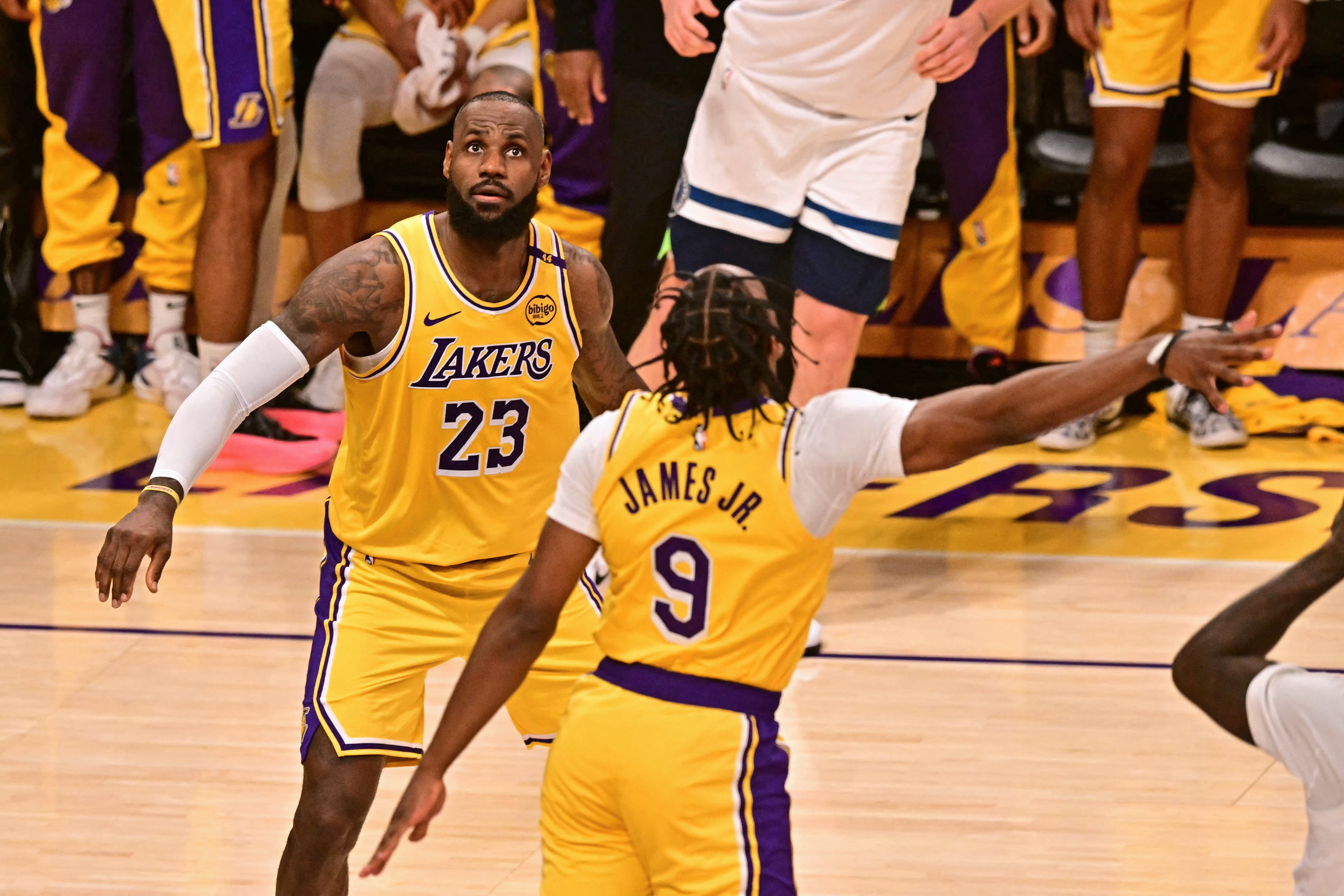 Bronny and LeBron stepped on the court together during the second quarter