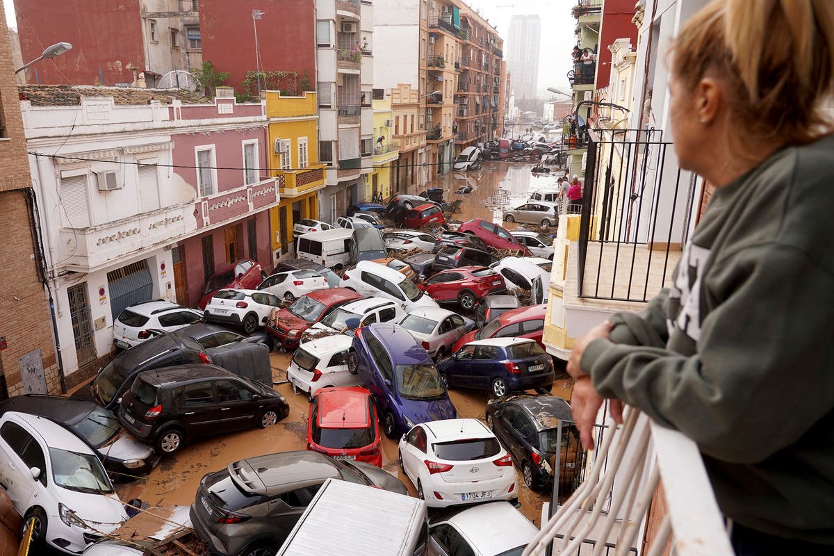 Spain floods latest: Victims ‘trapped like rats’ and 63 dead as Spanish PM says ‘devastating episode’ not over