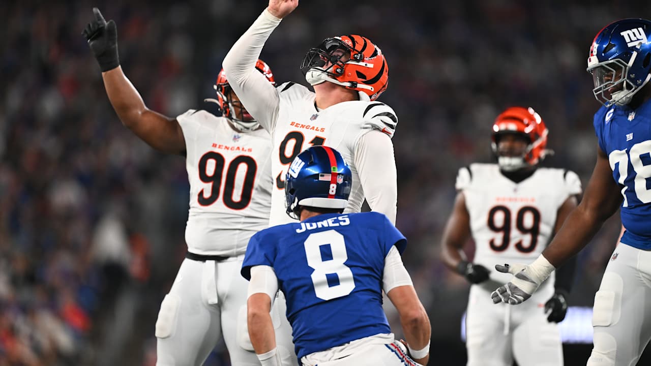 Complements And Compliments To Defense As Bengals Savor Sunday Night Win