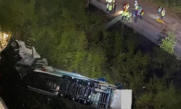 Delays and lanes closed on M6 at Thelwall Viaduct after serious crash