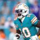 Tyreek Hill committed to Dolphins amid frustrating season